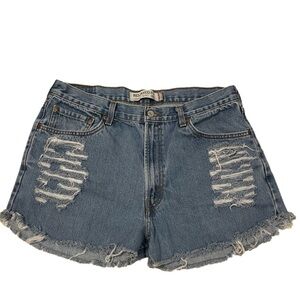 Levi’s 550 Distressed Cut Off Jean Shorts Women’s 36 High Waisted EUC